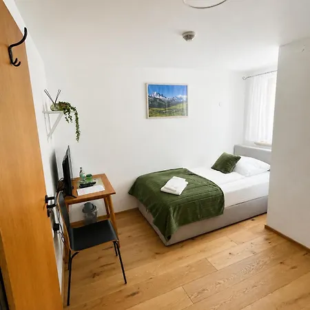 Krone Locanda Ubersaxen