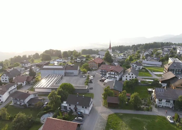 Gasthaus Krone Guest house Ubersaxen